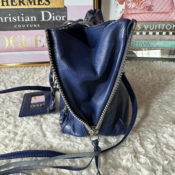 Balenciaga Mini Papier A4 Zip Around Tote Navy with Mirror - Picture 6 of 16